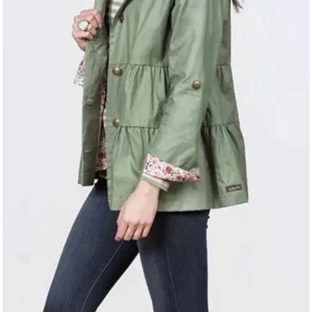 MATILDA JANE Wilderness Rain
Jacket / Floral Lining - Picture 2 of 14